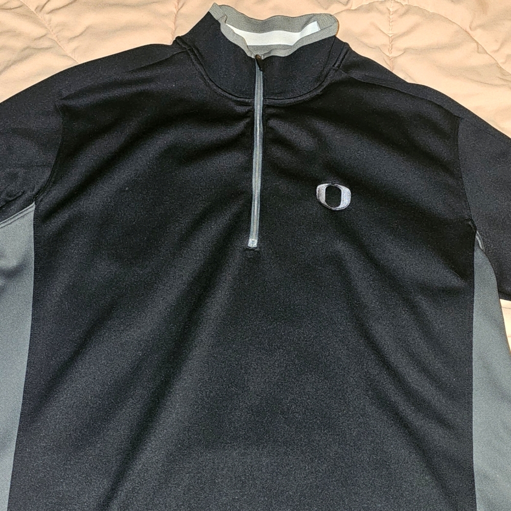 Nike L Oregon Duck golf shirt